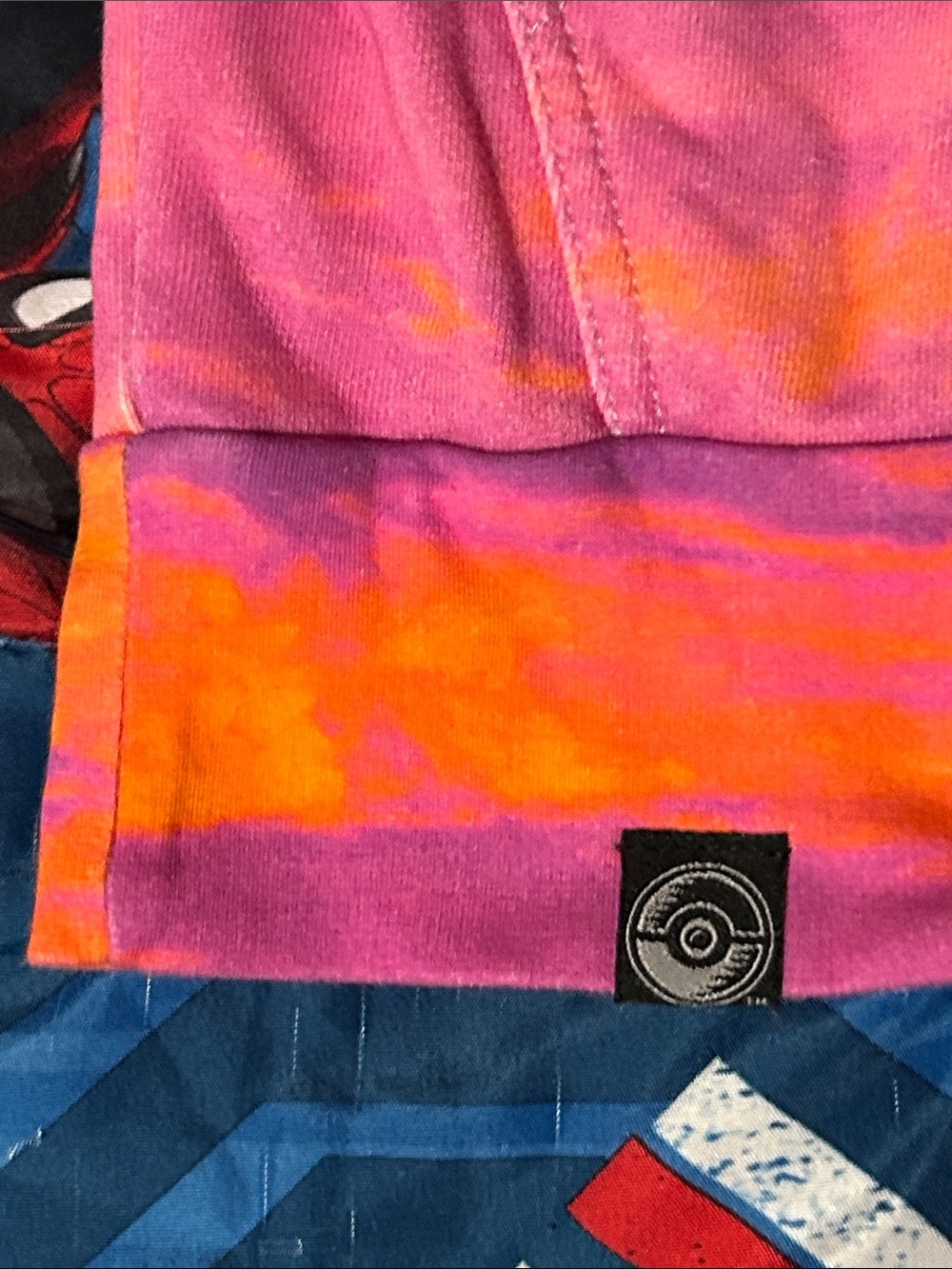 POKรMON Limited Edition Mew 2022 Graphic Hoodie - Picture 2 of 11